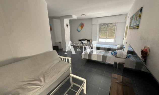 Alquiler a largo plazo - Apartamento / piso - Torrevieja - Centro