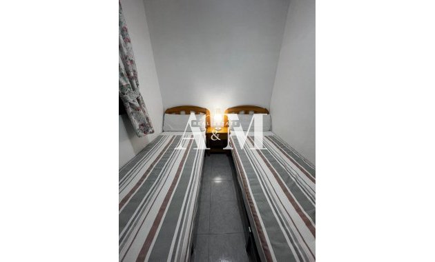 Long Term Rental - Apartment / flat - Torrevieja - Playa de los Locos
