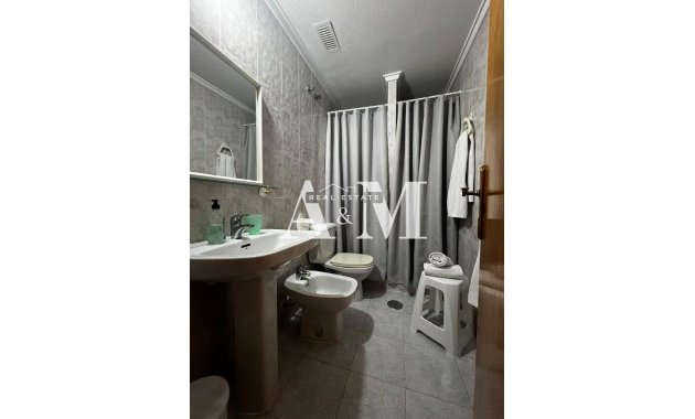 Long Term Rental - Apartment / flat - Torrevieja - Playa de los Locos