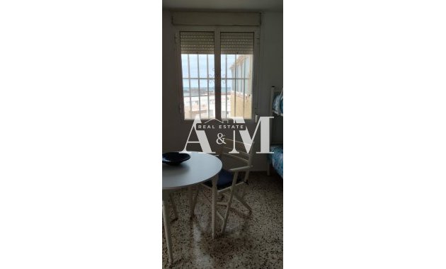 Долгосрочная аренда - Квартира / квартира - Torrevieja - Playa del Cura