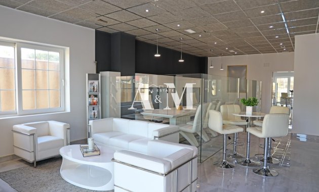Long Term Rental - Commercial - Guardamar del Segura - Guardamar Playa