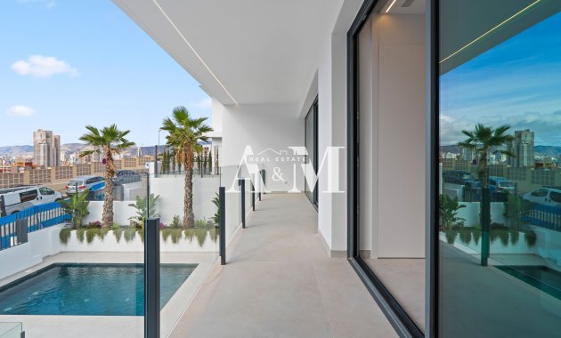 Новое здание - Rород - Benidorm