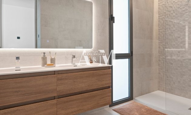 Obra nueva - Villa - Benidorm
