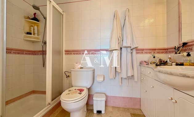 Resale - Chalet - Orihuela Costa - Villamartín