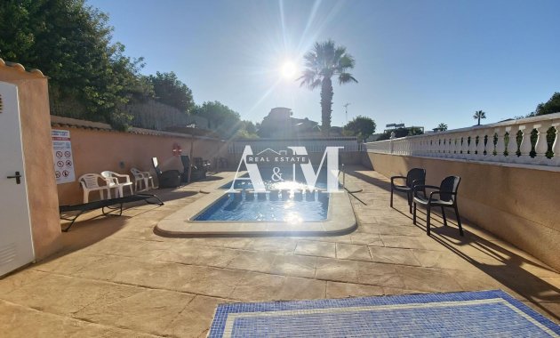 Resale - Townhouse - Orihuela Costa - Playa Flamenca