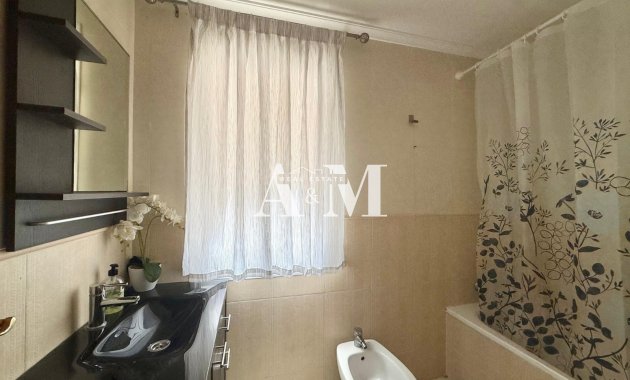 Alquiler a largo plazo - Apartamento / piso - Torrevieja - El Molino