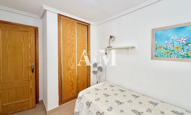Alquiler a largo plazo - Apartamento / piso - Torrevieja - El Molino