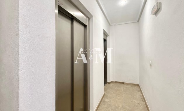 Alquiler a largo plazo - Apartamento / piso - Torrevieja - El Molino
