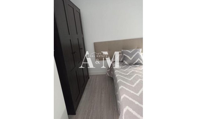 Alquiler a largo plazo - Apartamento / piso - Santa Pola - Puerto