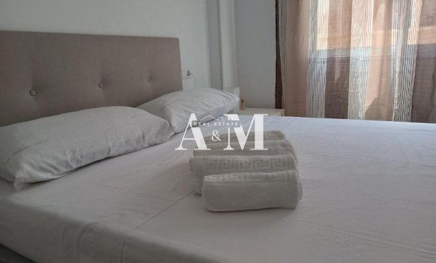 Alquiler a largo plazo - Apartamento / piso - Santa Pola - Puerto