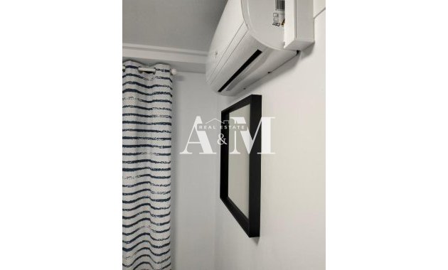 Alquiler a largo plazo - Apartamento / piso - Santa Pola - Puerto