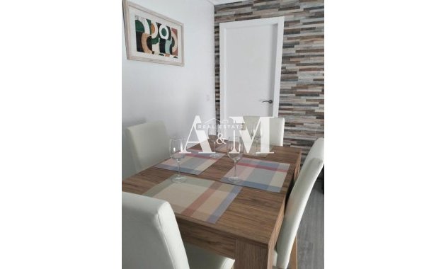Alquiler a largo plazo - Apartamento / piso - Santa Pola - Puerto
