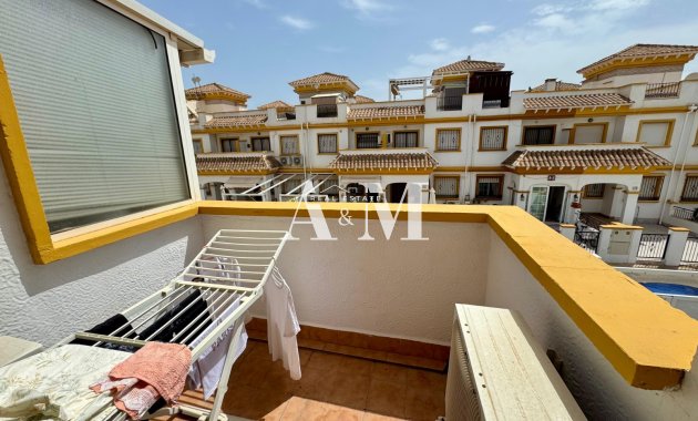 Resale - Townhouse - Torrevieja - La Siesta - El Salado -  Torreta
