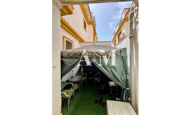Resale - Townhouse - Torrevieja - La Siesta - El Salado -  Torreta