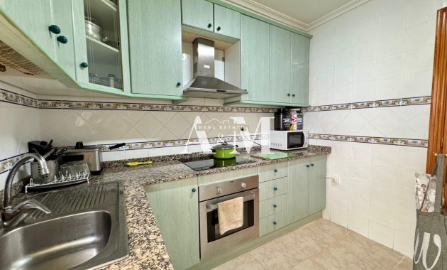 Resale - Townhouse - Torrevieja - La Siesta - El Salado -  Torreta