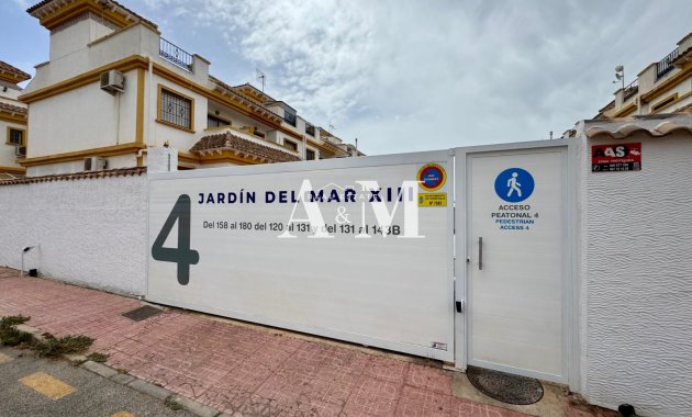Resale - Townhouse - Torrevieja - La Siesta - El Salado -  Torreta