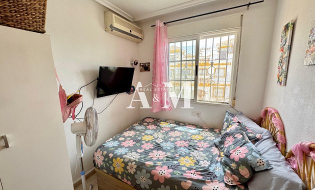 Resale - Townhouse - Torrevieja - La Siesta - El Salado -  Torreta