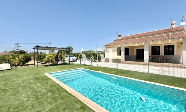 Long Term Rental - Chalet - Elche Pedanías - Las Bayas
