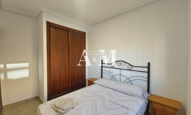Alquiler a largo plazo - Apartamento / piso - Torrevieja - Nueva Torrevieja - Aguas Nuevas