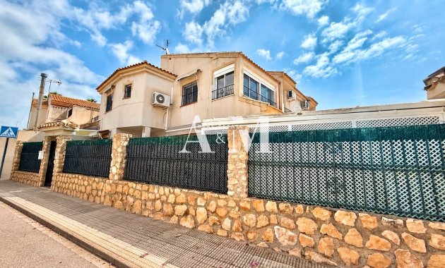 Resale - Townhouse - San Javier