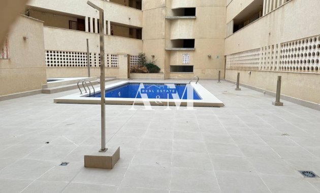 Долгосрочная аренда - Квартира / квартира - Torrevieja - Centro