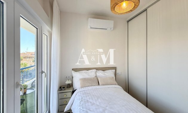 Long Term Rental - Apartment / flat - Torrevieja - Centro