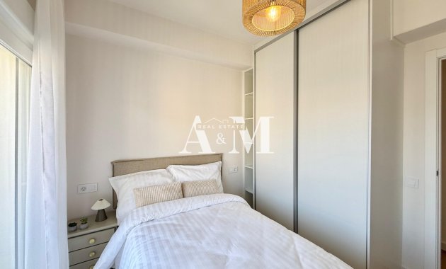 Long Term Rental - Apartment / flat - Torrevieja - Centro