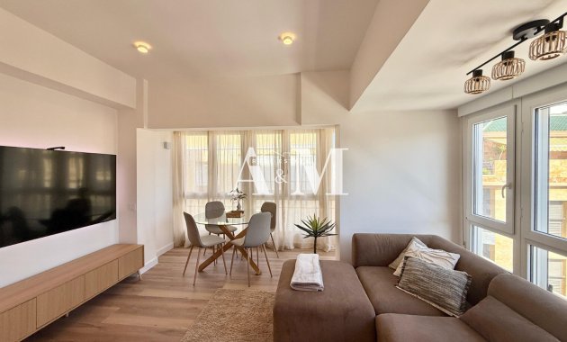 Long Term Rental - Apartment / flat - Torrevieja - Centro