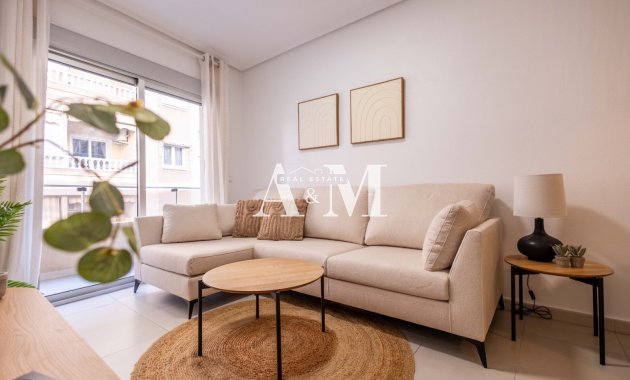 Resale - Apartment / flat - Torrevieja - Playa del Cura