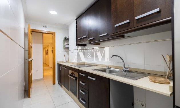 Resale - Apartment / flat - Torrevieja - Playa del Cura