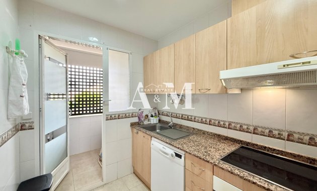 Перепродажа - Квартира / квартира - Monforte del Cid