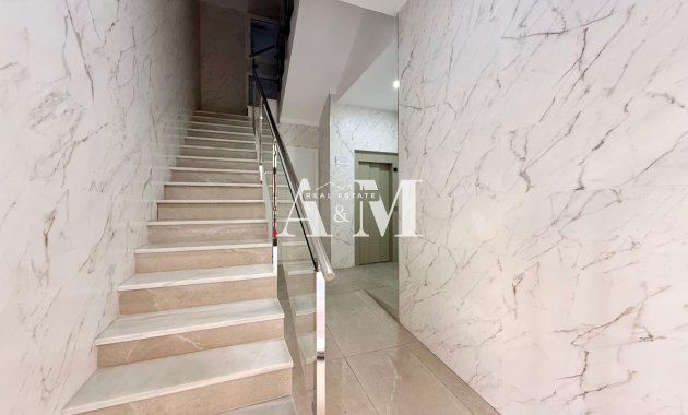 Long Term Rental - Penthouse - Torrevieja - Playa del Cura