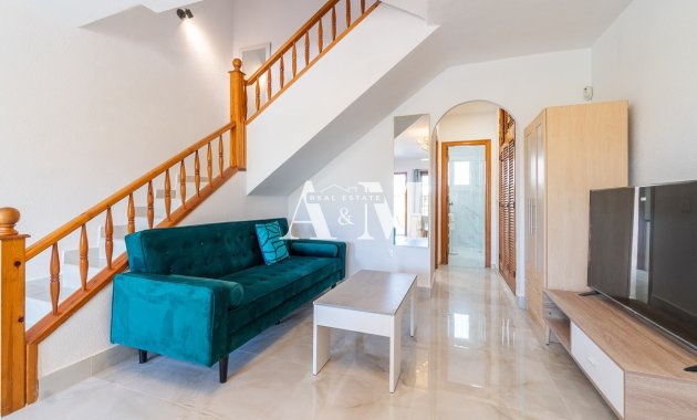 Long Term Rental - Townhouse - Orihuela Costa - Villamartín