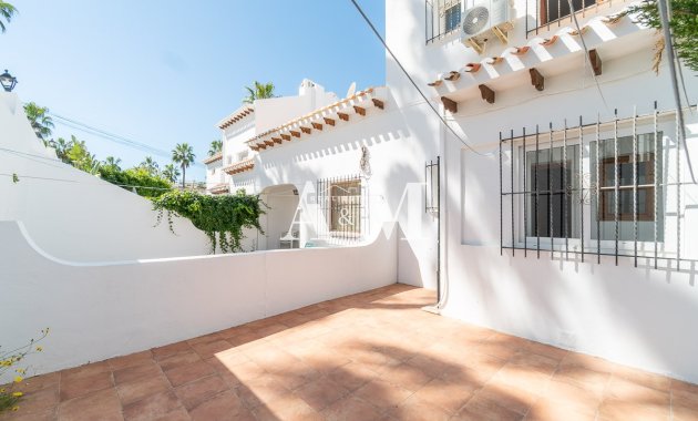 Long Term Rental - Townhouse - Orihuela Costa - Villamartín