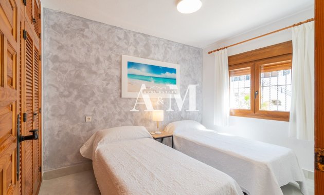 Long Term Rental - Townhouse - Orihuela Costa - Villamartín