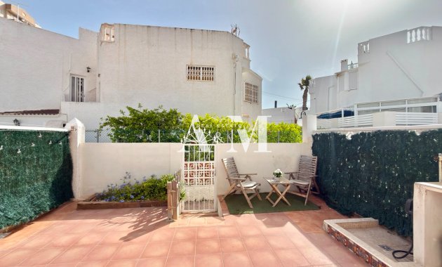 Resale - Townhouse - Torrevieja - Aguas Nuevas - Torrelamata