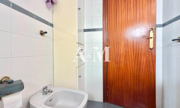 Long Term Rental - Apartment / flat - Torrevieja - Centro