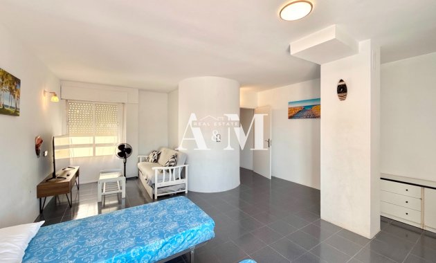 Long Term Rental - Apartment / flat - Torrevieja - Centro