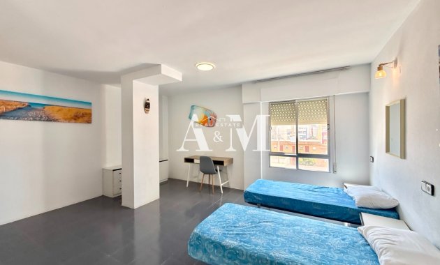 Long Term Rental - Apartment / flat - Torrevieja - Centro
