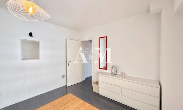 Long Term Rental - Apartment / flat - Torrevieja - Centro