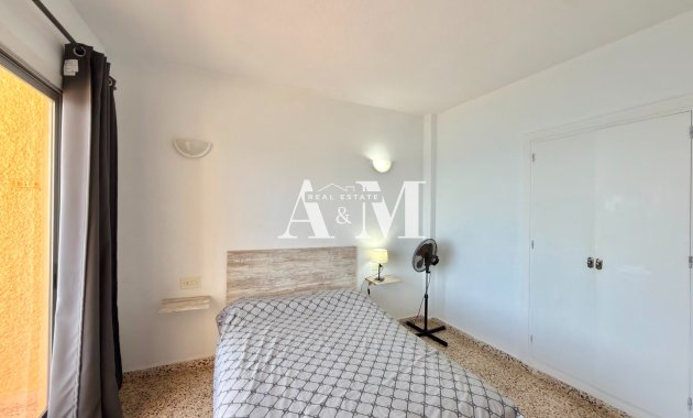 Долгосрочная аренда - Квартира / квартира - Torrevieja - Playa del Cura