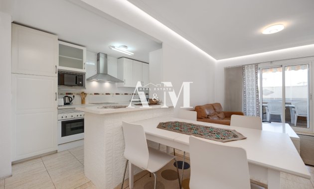 Resale - Townhouse - Orihuela Costa - Punta Prima