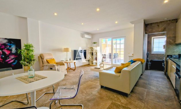 Long Term Rental - Apartment / flat - Guardamar del Segura - Urbanizaciones