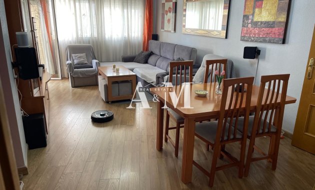Resale - Apartment / flat - Almoradí
