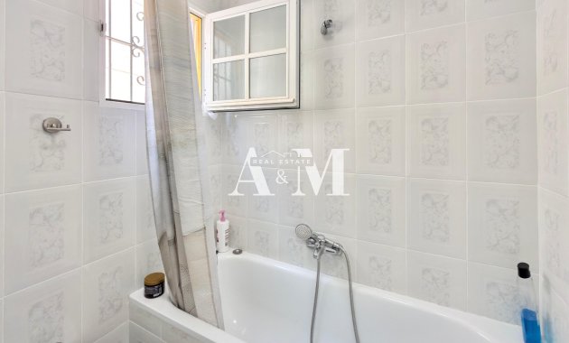 Long Term Rental - Apartment / flat - Torrevieja - Nueva Torrevieja 