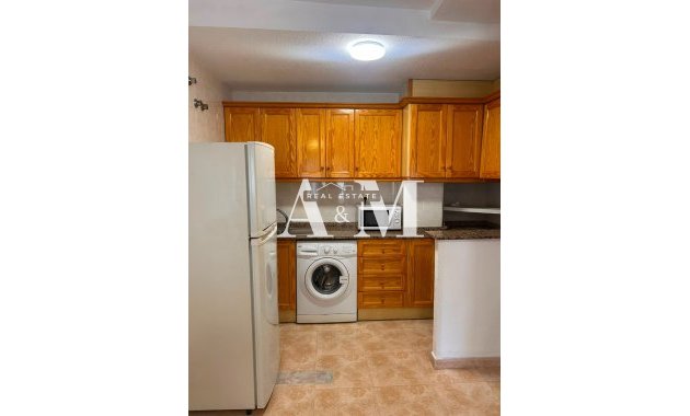 Alquiler a largo plazo - Apartamento / piso - Torrevieja - El Acequión - Los Náufragos