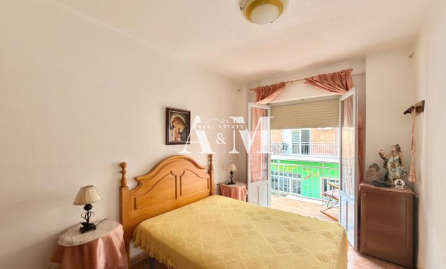Resale - Apartment / flat - Torrevieja - Playa del Cura
