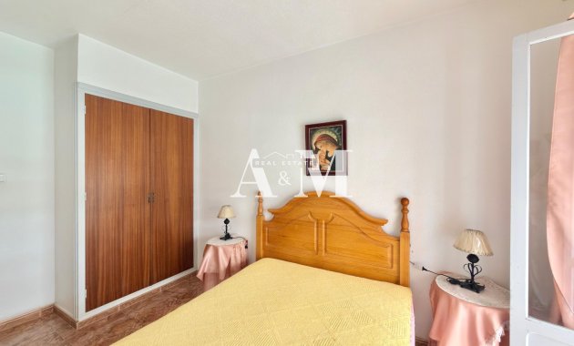 Resale - Apartment / flat - Torrevieja - Playa del Cura