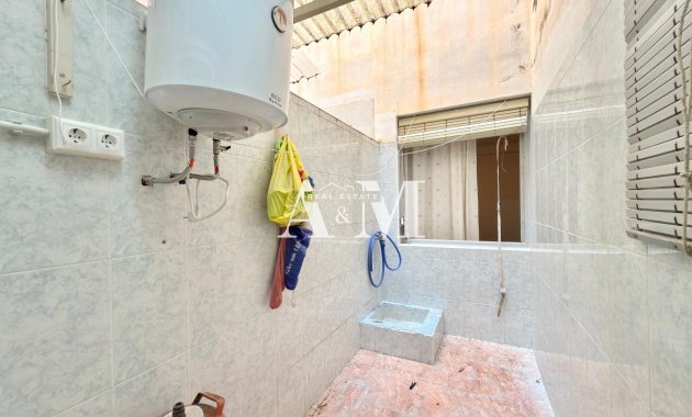 Resale - Apartment / flat - Torrevieja - Playa del Cura