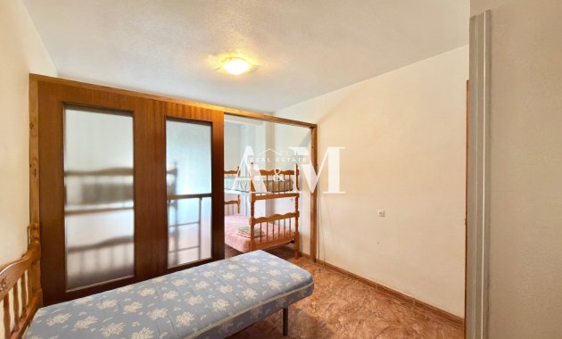 Resale - Apartment / flat - Torrevieja - Playa del Cura